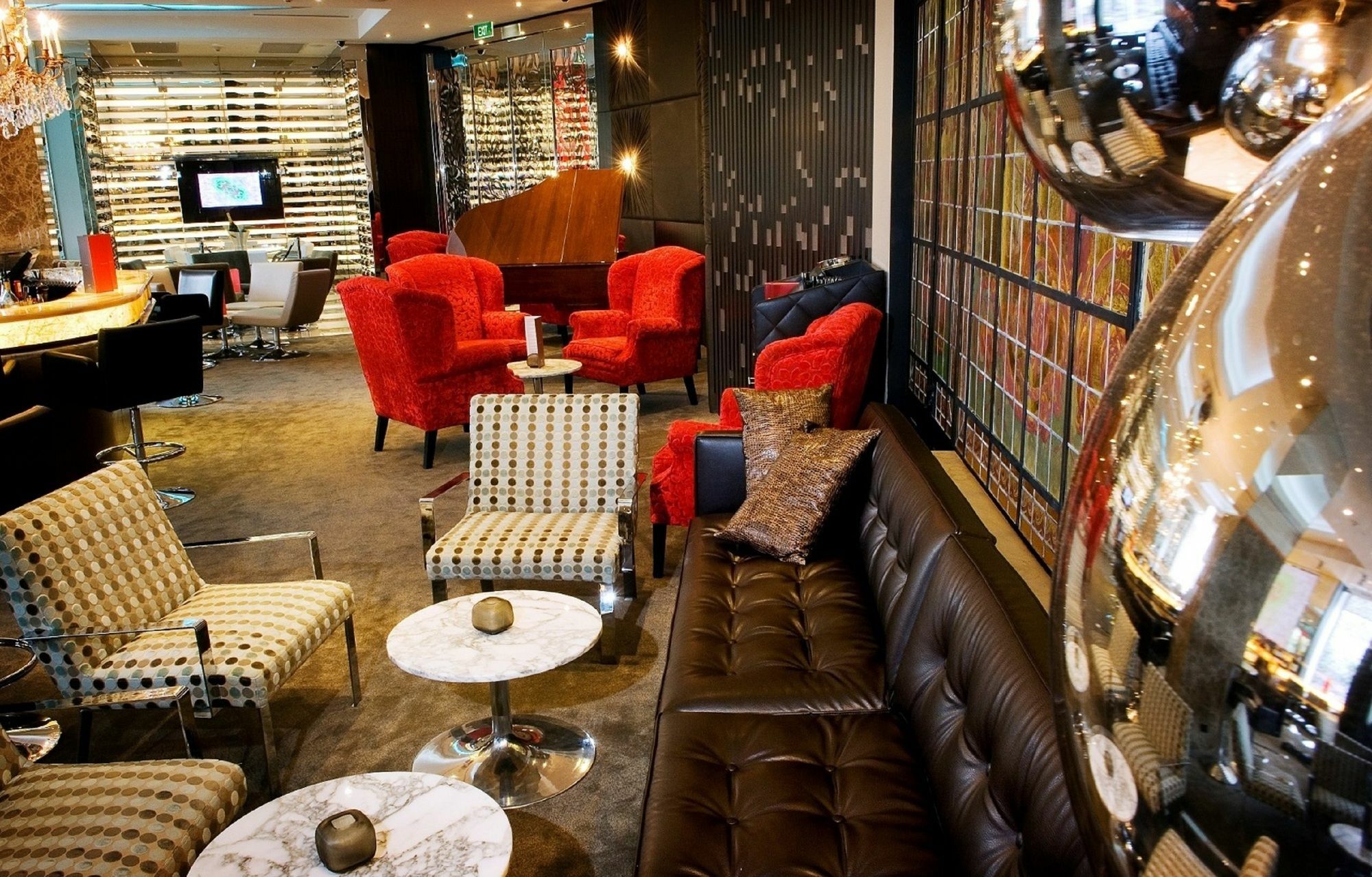 Ovolo The Valley Brisbane Exteriör bild The interior of the lounge